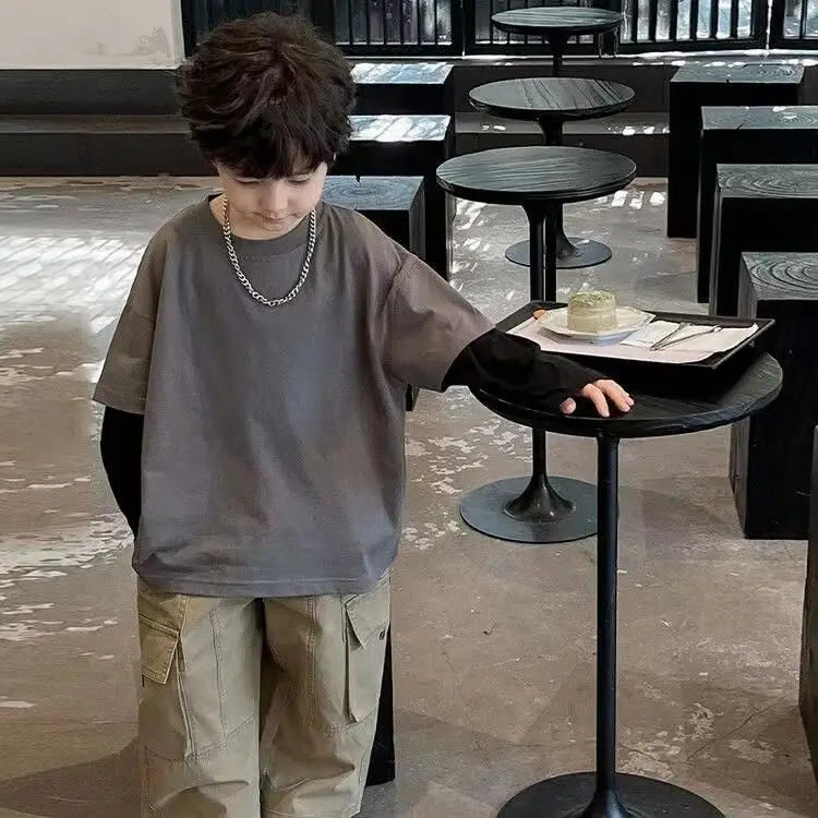 Two-piece boys’ long sleeve cotton T-shirts in grey or black