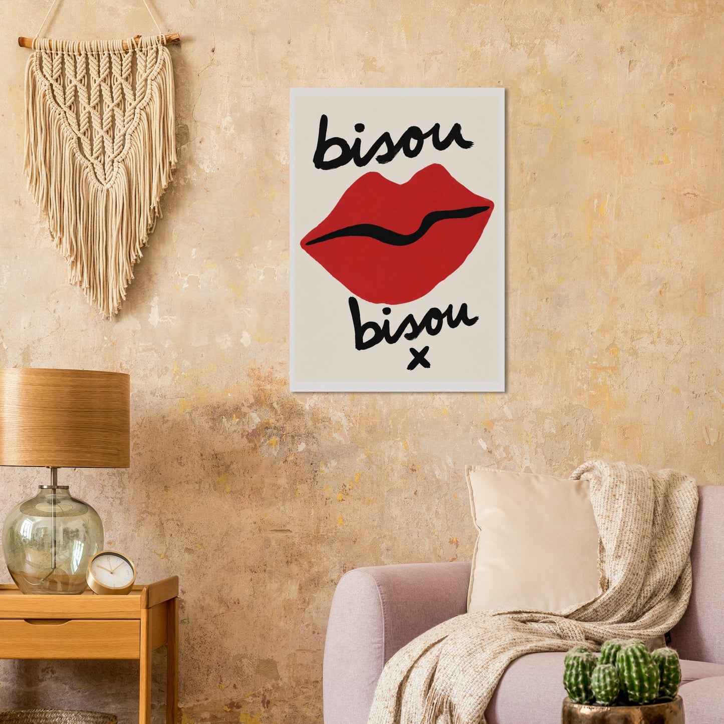 Living room with a wall art featuring red lips and the word 'bisou,bisou'.