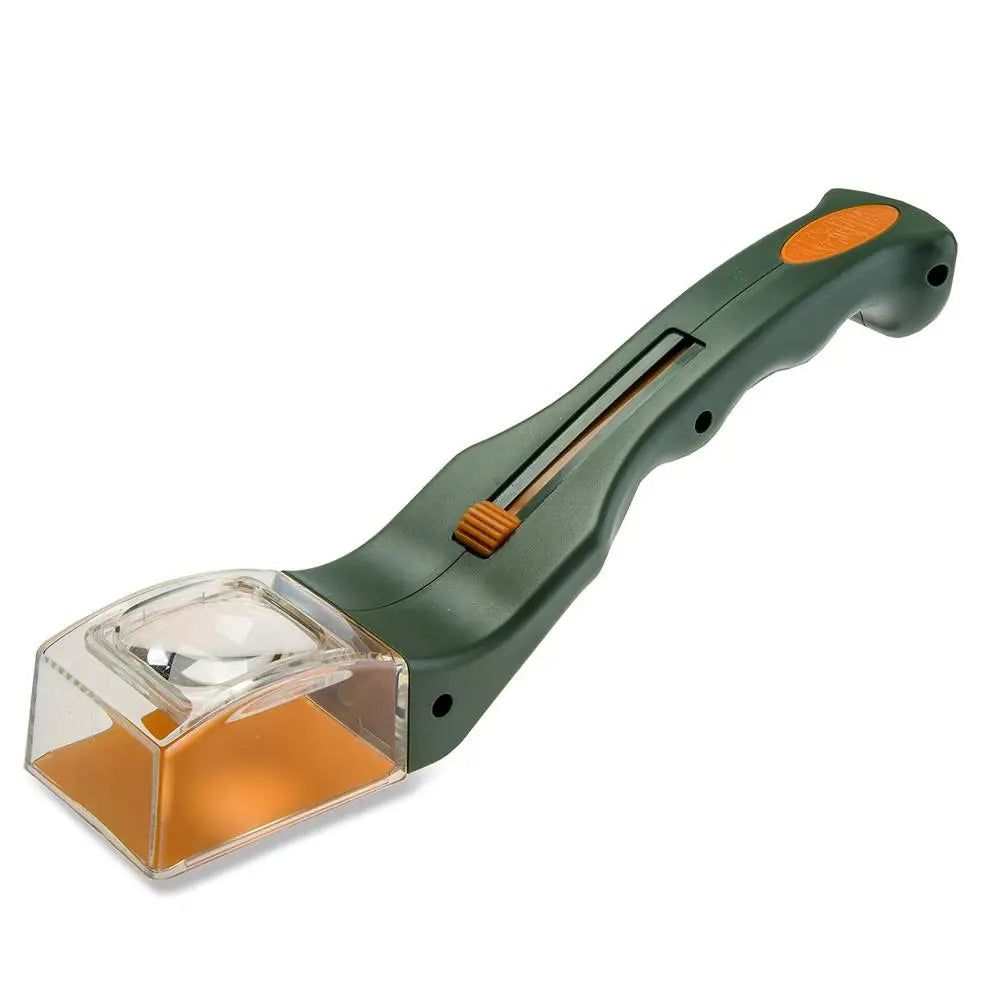 Portable handheld spider and insect catcher with magnifier lens