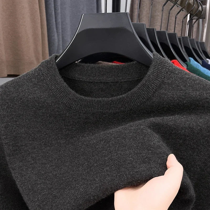 Men’s Classic Knit Sweater – Round Neck Long Sleeve Casual Pullover for Autumn/Winter
