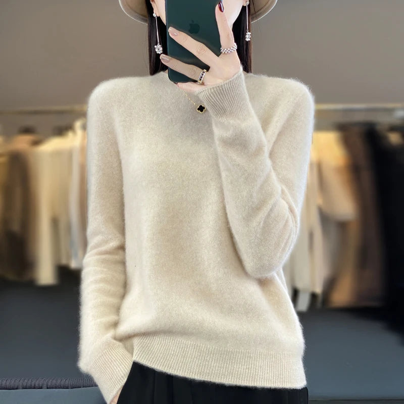 100% Merino Wool Women’s Sweater – Soft Cashmere-Feel O-Neck Pullover, Autumn/Winter Warm Knit Top (14 Colours)