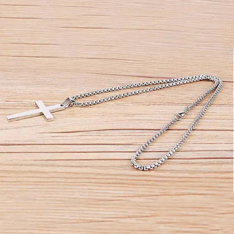 Minimalist Pendant Necklace – Gold, Black, Silver