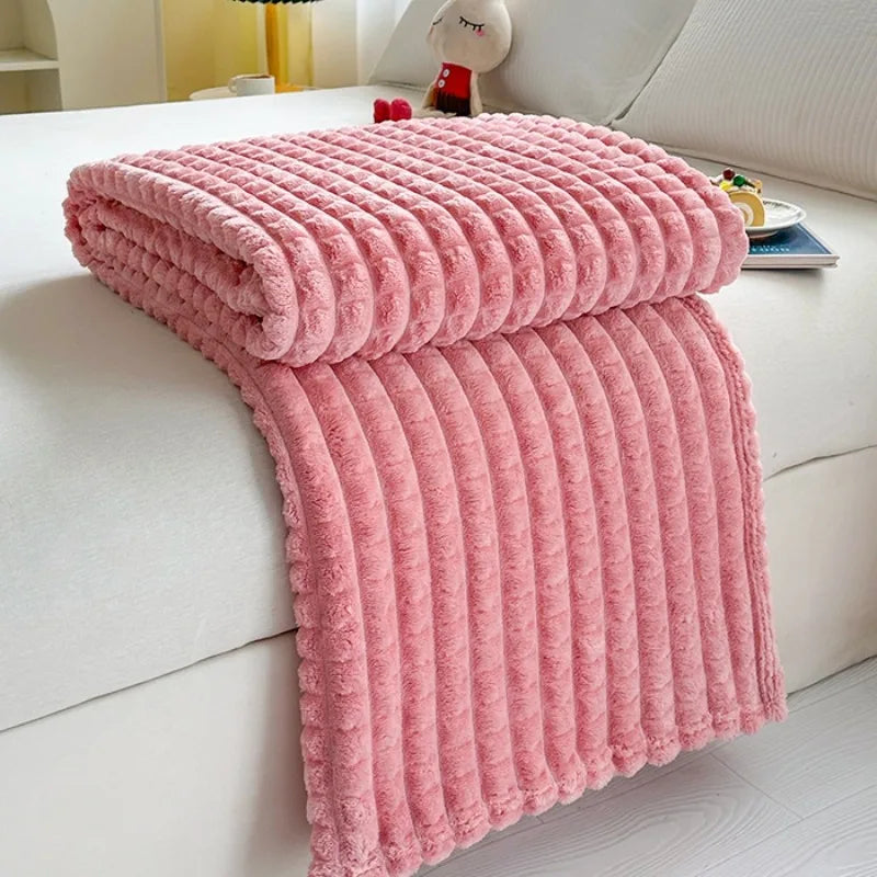 Luxury Imitation Fur Flannel Blanket – Ultra-Soft Winter Throw for Bed, Sofa, or Office Nap