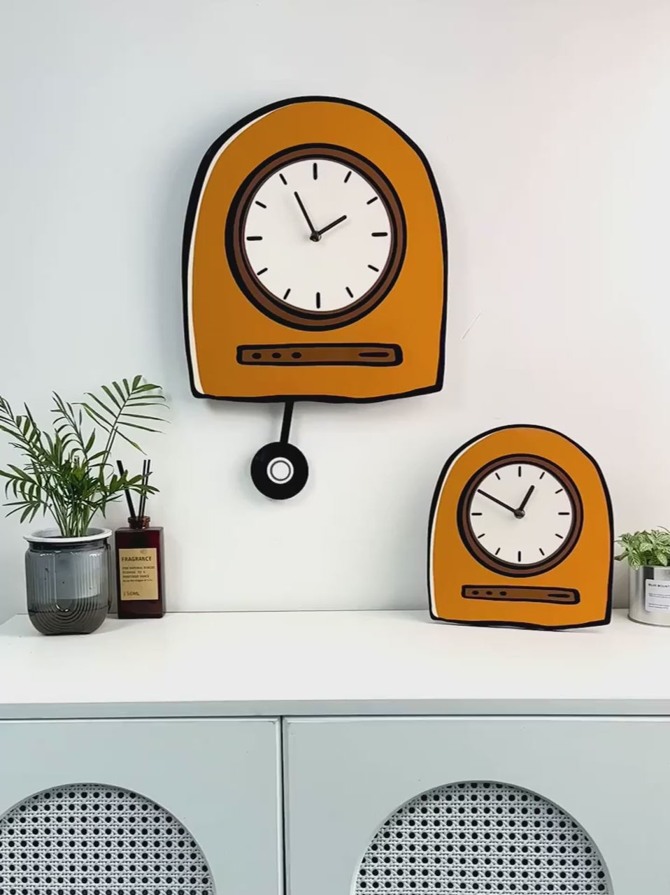 Korean Style Wall Clock Video