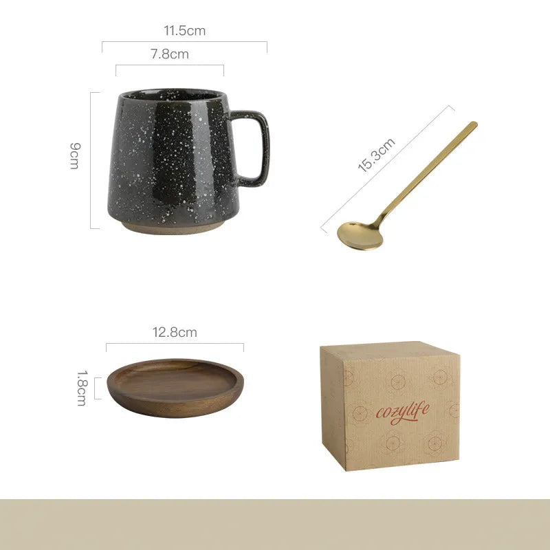 Black speckled mug, wooden spoon, small brown dish, and 'cozylife' branded box on a white background with measurements.